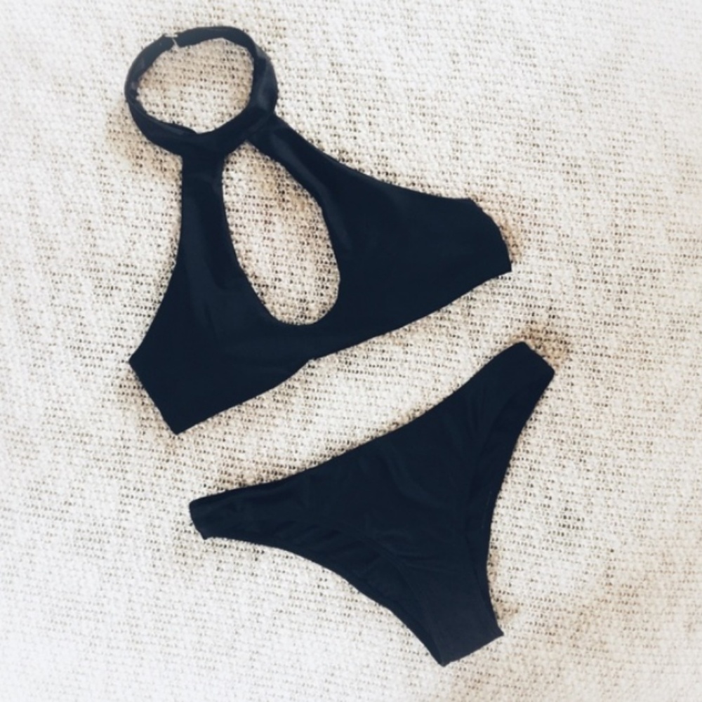 Sexy Boho Cutout Halter Black Bikini Swimsuit NEW - Picture 3 of 6
